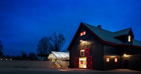 The Beautiful New Barn8 Restaurant In Kentucky Is Located On A Scenic ...