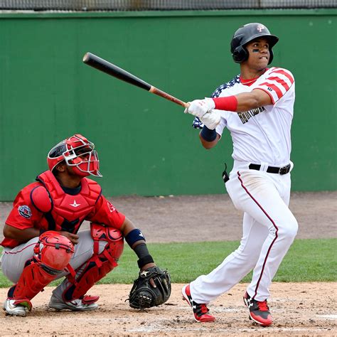 Nationals’ Juan Soto rides big swing to Rookie of Year-caliber season ...