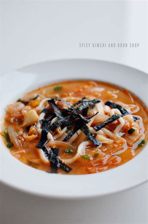 spicy kimchi & udon soup | CAKIES