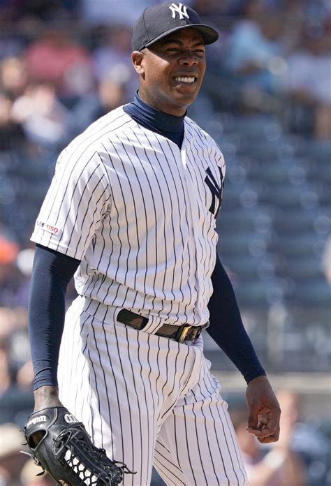 Aroldis Chapman, Yankees can't escape massive decisions