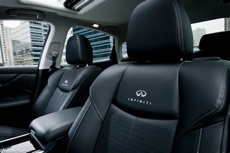 2011 Infiniti M56 Sport Review: Luxury Sedan with Style and Speed