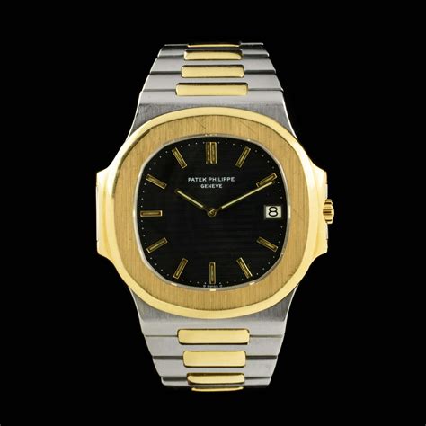 Patek Philippe Nautilus 3700/11 - AMSTERDAM VINTAGE WATCHES