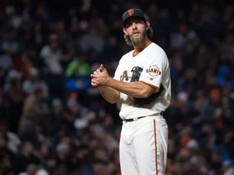 Watching Madison Bumgarner Sign With The Diamondbacks Is So Stupid - Vendetta Sports Media