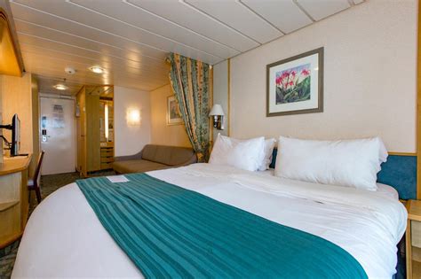 Balcony Cabin on Royal Caribbean Mariner of the Seas Cruise Ship ...