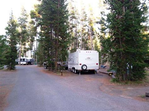 grant-village-campground-yellowstone-national-park-13 | CampgroundViews.com