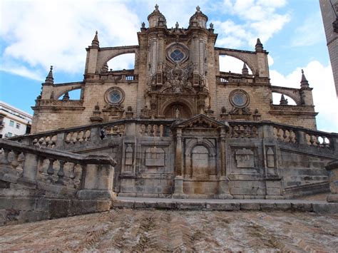 Jerez De La Frontera Cathedral | Isolated Traveller