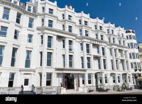 The queens hotel kings road brighton hi-res stock photography and images - Alamy