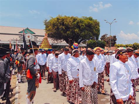 5 Budaya Jogja yang Harus Kamu Ketahui - Gudeg Bagong