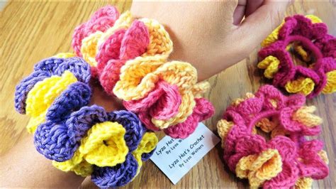 Crochet Ruffle Shell Hair Scrunchies | Less than 45 Minutes to Make in 2020 | Crochet hair ...