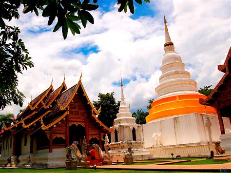 Phone Palace, Wat Phra Singh, Chiang Mai wallpaper 🔥 Download Best Free wallpapers