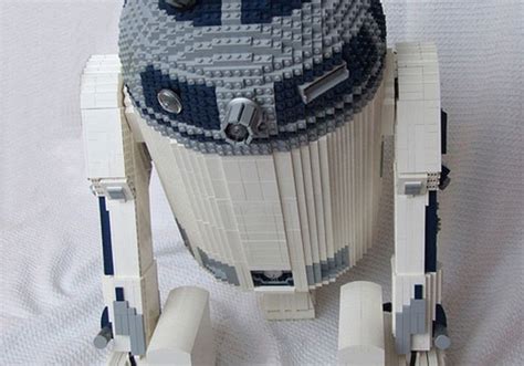 LEGO R2D2 robot is remote controlled and packed with awesome - SlashGear