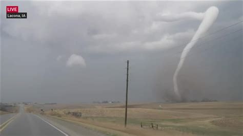 Iowa Tornado Spotted Live On The Air - Videos from The Weather Channel