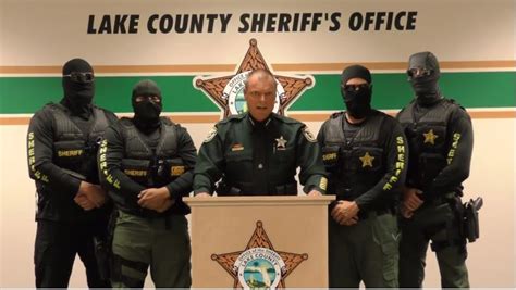 Florida sheriff tells heroin dealers SWAT will blow doors 'off the ...