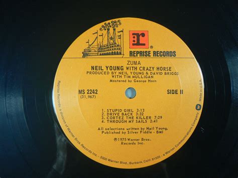 Neil Young - Zuma LP, VG+, 1st Pressing – Guitar Gallery of Alabama