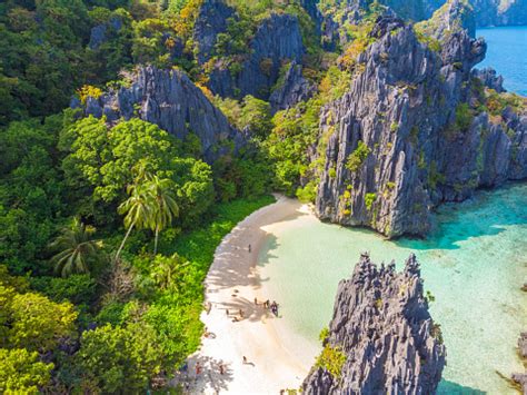 Aerial View Of Hidden Beach In Matinloc Island El Nido Palawan ...