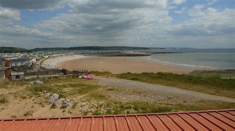 Trecco Beach - Lifeguarded beachesTrebarwith Strand Beach - Lifeguarded beaches