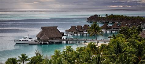 What’s it like to stay in a overwater villa at the Hilton Bora Bora Nui Resort? – travelblvrd