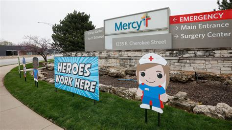 Springfield Mercy Hospital's layoff tally to reach 127 in by August