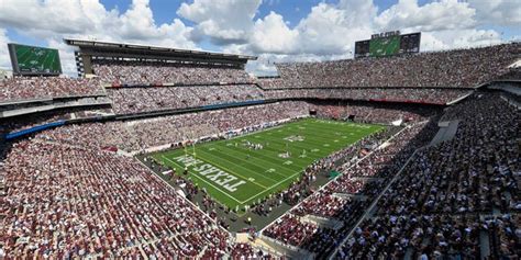 Texas A&M cancels football practice after bomb scare at Kyle Field ...