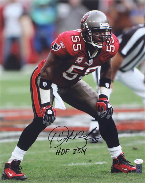 Derrick Brooks Signed Tampa Bay Buccaneers 16x20 Photo Inscribed "HOF ...