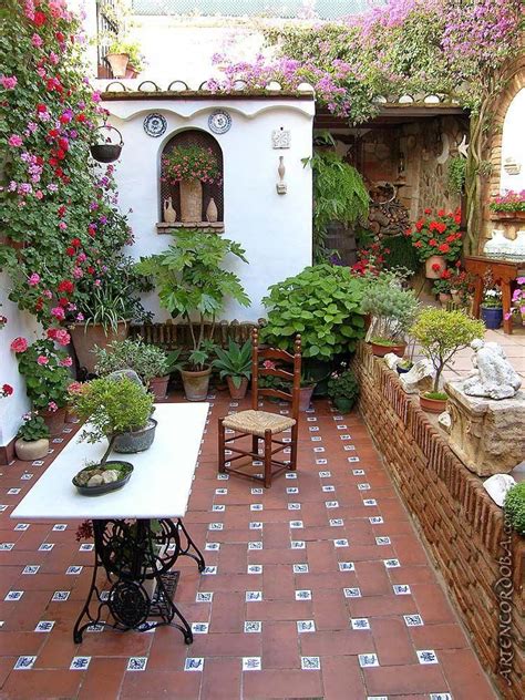 spanish style patio #Spanishstyle | Patio garden