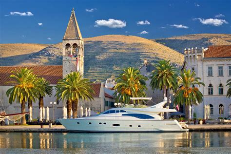 ️ Croatia Yacht Charter - A Yachting Hotspot May 13, 2023