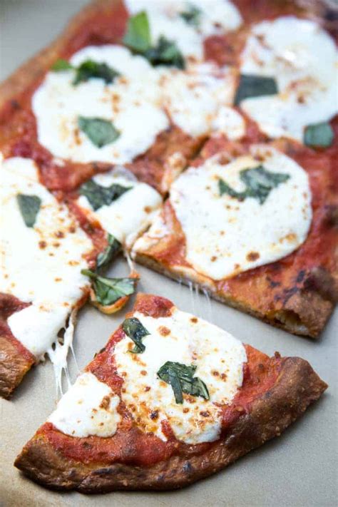 Pizza Margherita With Grain-Free Pizza Crust