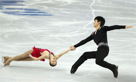 El patinaje artístico destacó este viernes en #Sochi2014 (foto: EFE) | Figure skating, Ice ...