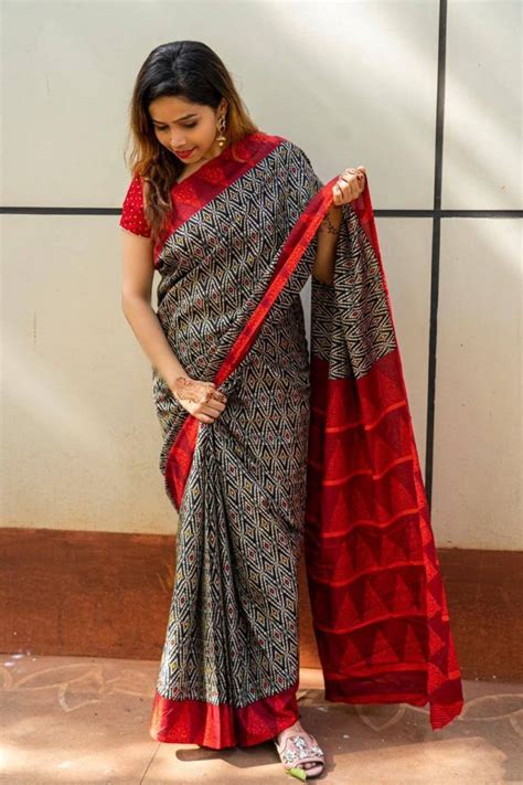 Buy DESIGNER JUTE SILK SAREE WITH FANCY LOOK at Rs. 999 online from Surati Fabric designer ...