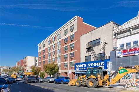 East Tremont - Apartments in Bronx, NY | Apartments.com