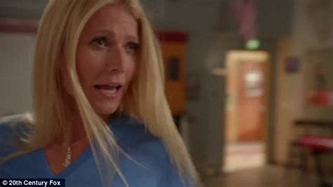 Gwyneth Paltrow returns to Glee to perform Pharrell's Happy for 100th episode | Daily Mail Online