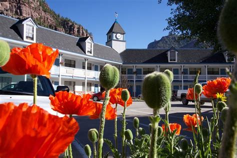 TWIN PEAKS LODGE & HOT SPRINGS - Prices & Hotel Reviews (Ouray, CO)