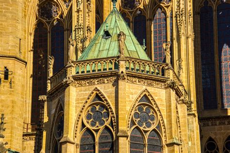 Metz Cathedral (Metz, 1520) | Structurae