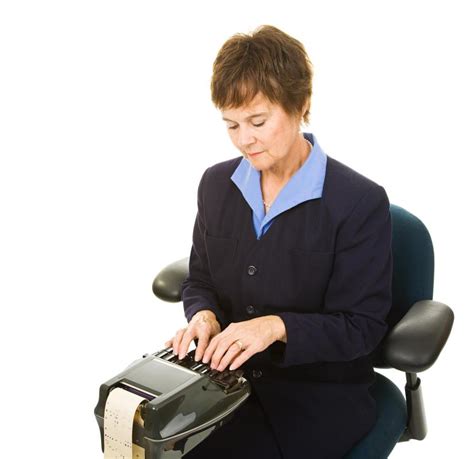 What is a Stenograph Machine? (with picture)