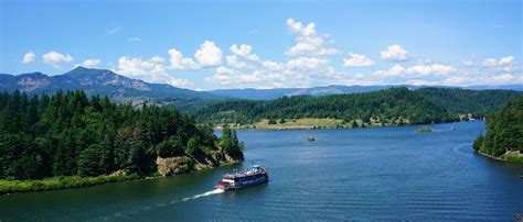 Boat Cruise - Columbia River Gorge