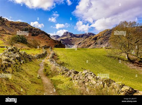 Great Langdale valley with the Langdale Pikes Stock Photo - Alamy