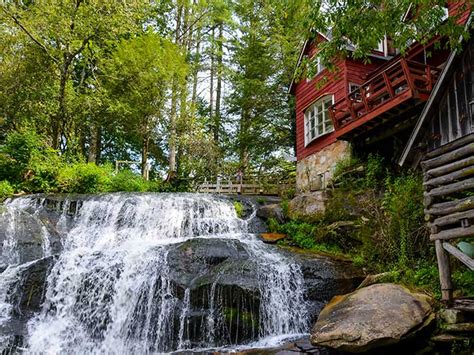 11 Must-See Waterfalls Near Brevard | North Carolina Travel Guide