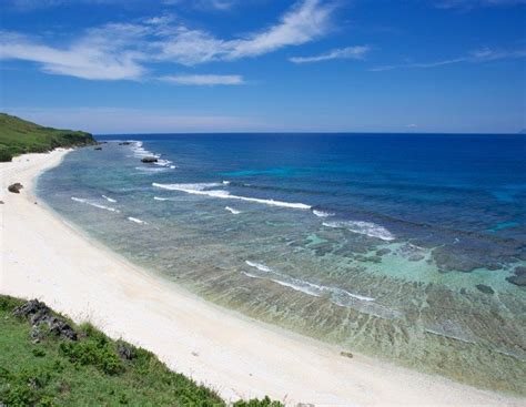 PHOTOS: Morong Beach in Batanes | Tourist Spots Finder | Batanes, Beach ...