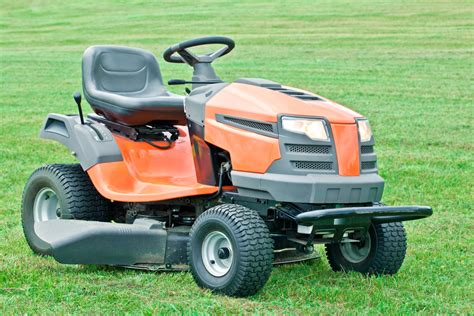 3 Types of Lawn Mowers to Consider - C & R Feed & Supply - Ragland | NearSay