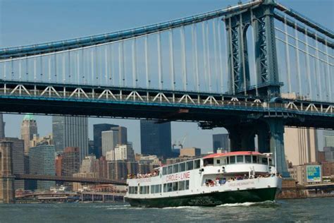 Circle Line Sightseeing: Landmarks Cruise | New York City | Undercover Tourist