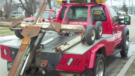 repo tow truck company - Forest Grace