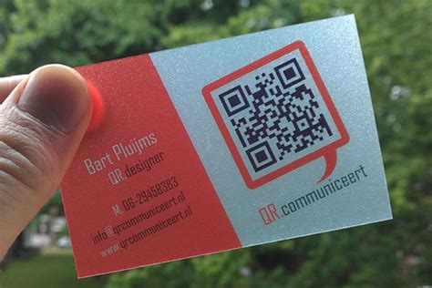 22 Great Examples of QR Code Business Cards and Business Card Designs