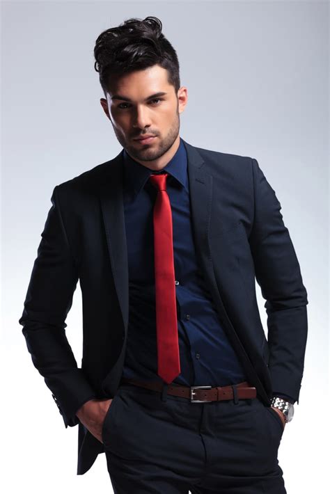 How To Wear A Black Shirt And Red Tie (7 Essential Tips) • Ready Sleek