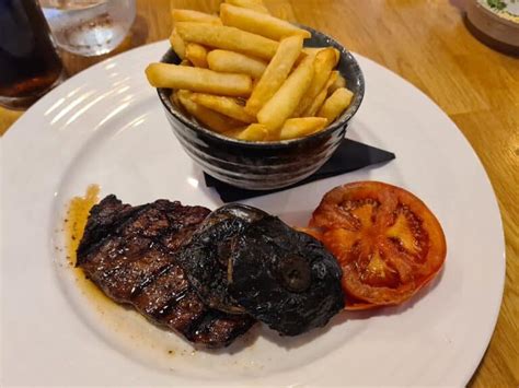 Restaurant Review: Middletons Steakhouse and Grill Norwich - Me, him ...