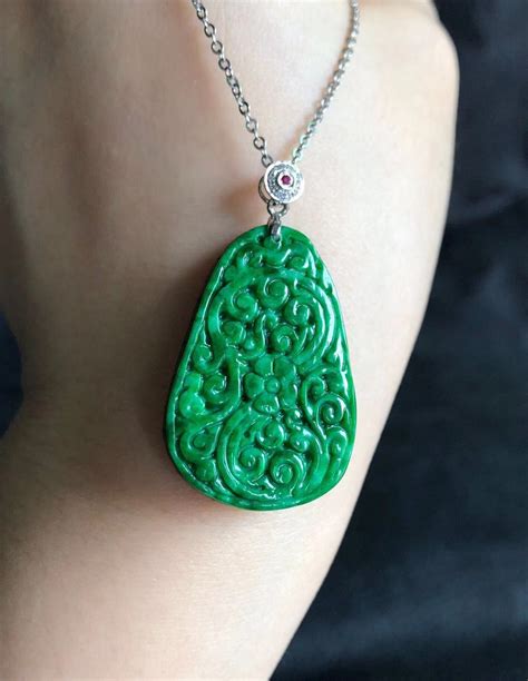 Natural Jadeite Necklace 18 K White Gold & Pure Green Carving Retro Jadeite Pendant - Gradejade ...