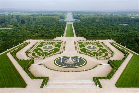 Pin auf The Lake | Burgen und schlösser, Reisen, Gartengestaltung