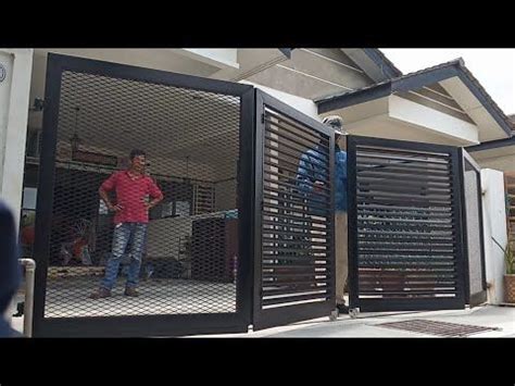 Folding Gate Installation [metal] | Door gate design, Front gate design ...