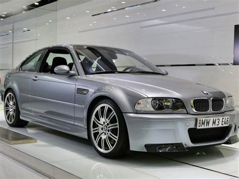 ¿Por qué un BMW M3 CSL del 2003 se ha vendido por €325.625 EUR? - Vintauto-BMW Clásico