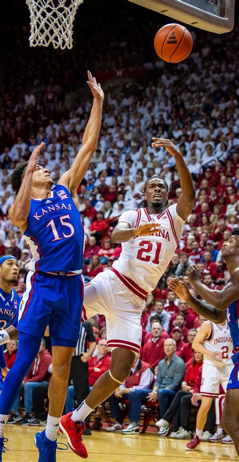 IU basketball lets marquee win slip away as No. 2 Kansas rallies past ...