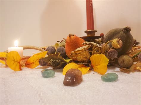 Flying the Hedge: Mabon Altar 2020